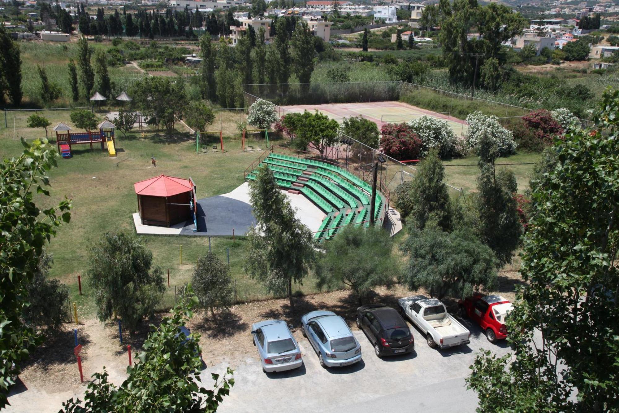Sitia Beach City Resort & Spa Kültér fotó The Amphitheater at the University of the Aegean