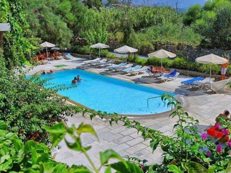Sitia Beach City Resort & Spa Kültér fotó A swimming pool