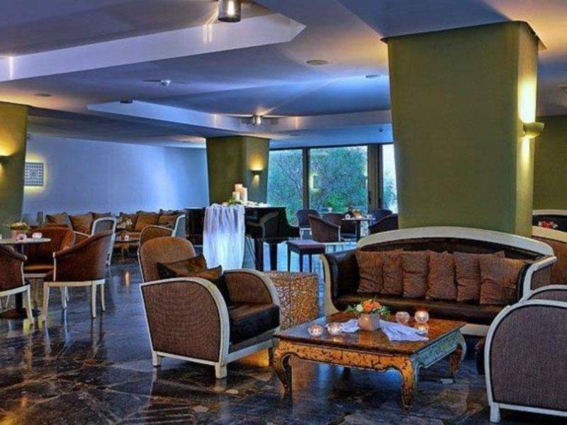 Sitia Beach City Resort & Spa Kültér fotó The lobby
