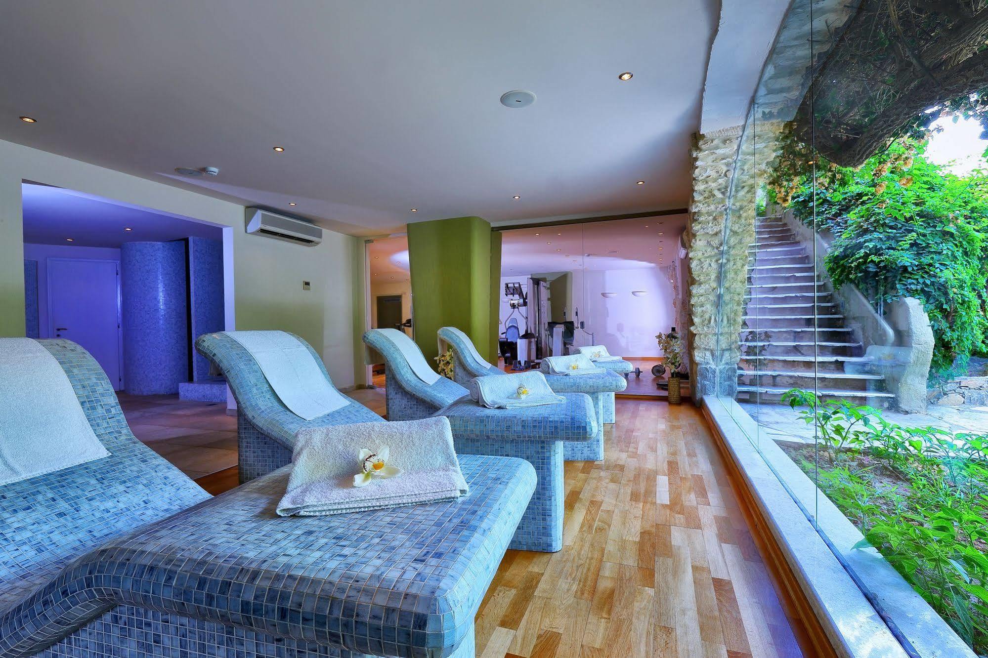 Sitia Beach City Resort & Spa Kültér fotó Spa at the Hotel